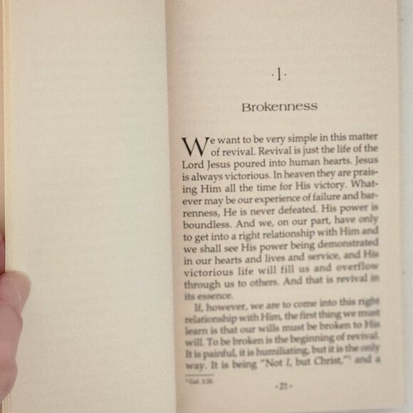 The Calvary Road by Roy Hession 2000 Paperback - Picture 3 of 6